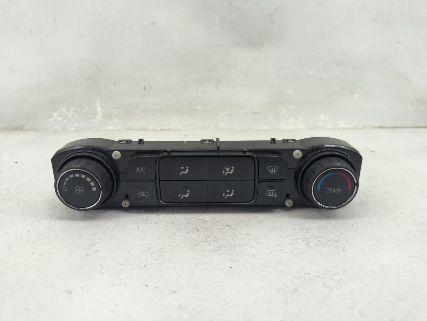 2018 Chevrolet Silverado 1500 Climate Control Module Temperature AC/Heater Replacement P/N:84164475 Fits OEM Used Auto Parts