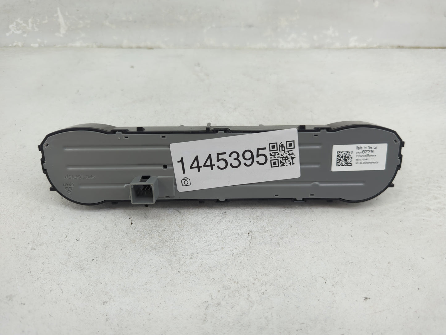 2014-2019 Chevrolet Silverado 1500 Climate Control Module Temperature AC/Heater Replacement P/N:84258729 7370200000000X Fits