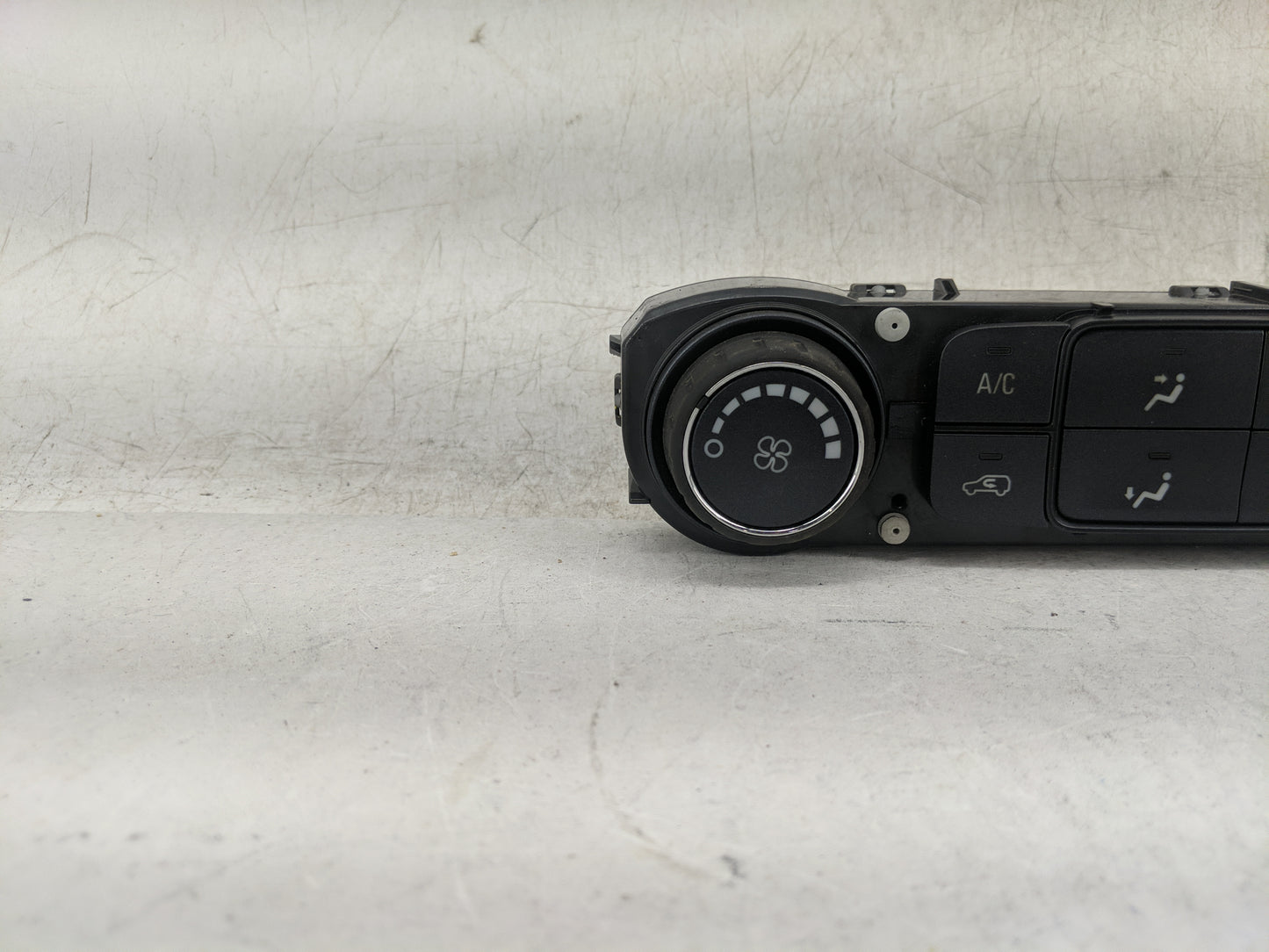 2018 Chevrolet Silverado 1500 Climate Control Module Temperature AC/Heater Replacement P/N:815372982 84199205 Fits OEM Used 