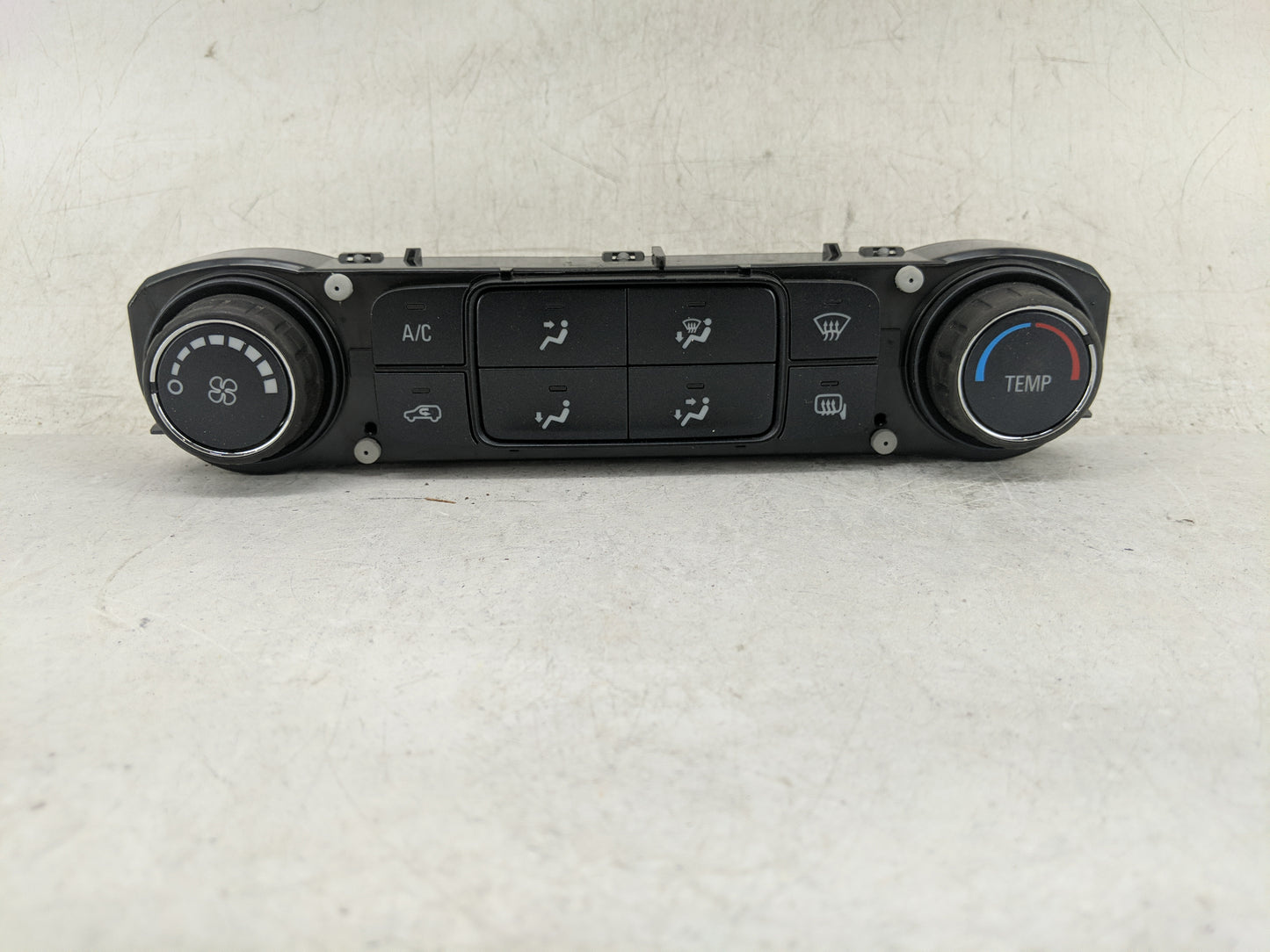 2018 Chevrolet Silverado 1500 Climate Control Module Temperature AC/Heater Replacement P/N:84199205 7370200000000X, 81537298