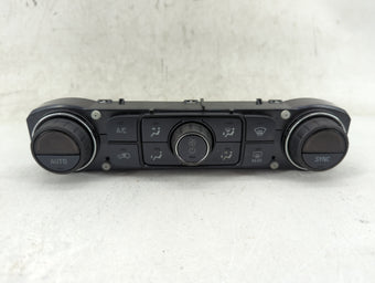 compare product 2014-2019 Chevrolet Silverado 1500 Climate Control Module Temperature AC/Heater Replacement P/N:84258726 815372982 Fits OEM Used Auto Parts