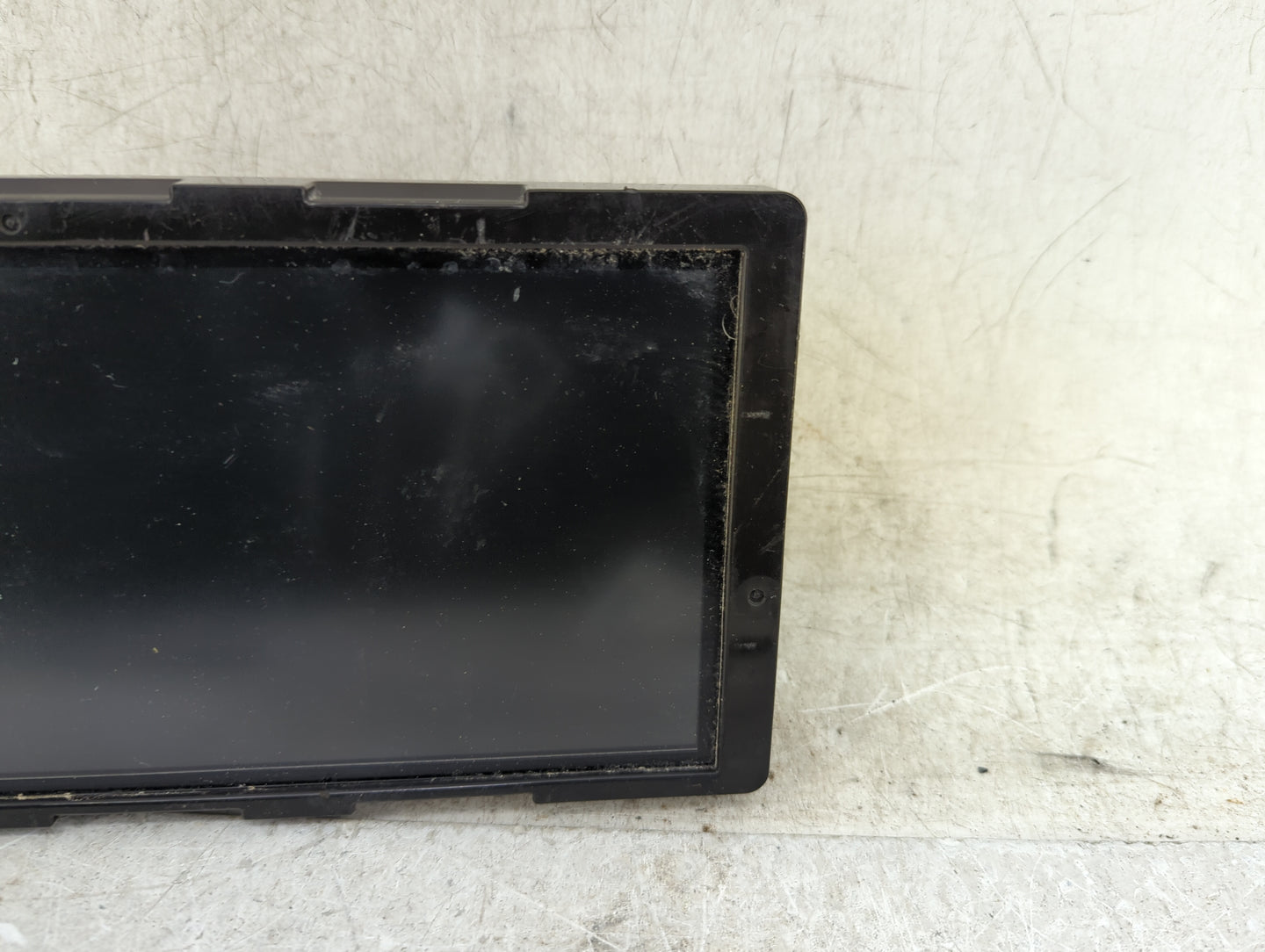 2018-2018 Chevrolet Silverado 1500 Information Display Screen - Oemusedautoparts1.com