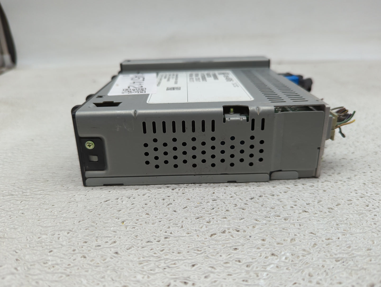 2018 Chevrolet Silverado 1500 Radio AM FM Cd Player Receiver Replacement P/N:42554616 7310500000000X Fits Fits 2019 2020 202