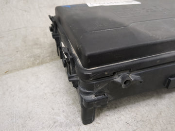 2018 Chevrolet Silverado 1500 Fusebox Fuse Box Panel Relay Module Fits OEM Used Auto Parts