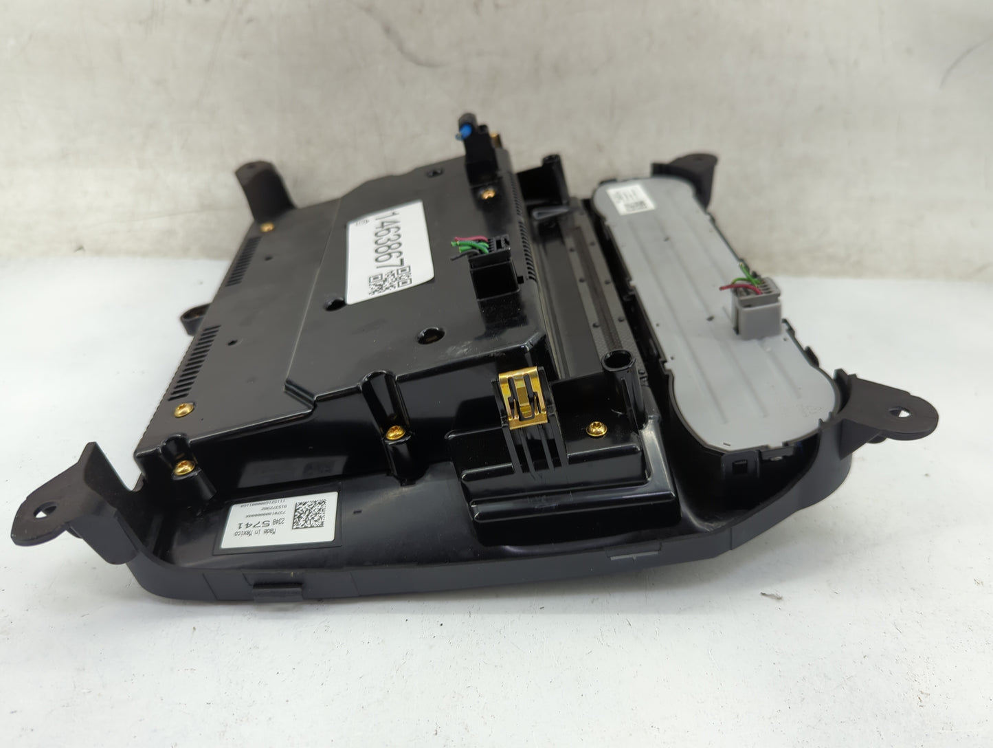 Chevrolet Silverado 1500 Radio Control Panel 1463867 - Oemusedautoparts1.com