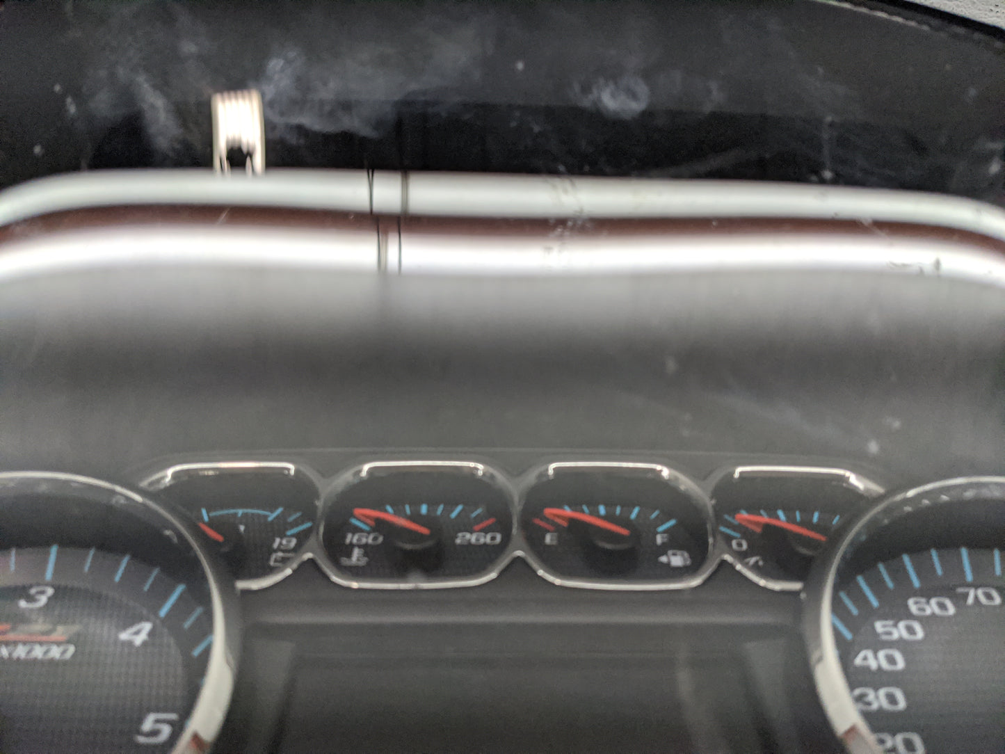 2018-2019 Chevrolet Silverado 1500 Instrument Cluster Speedometer Gauges P/N:84597918 23241023 Miles:114K Fits Fits 2018 201
