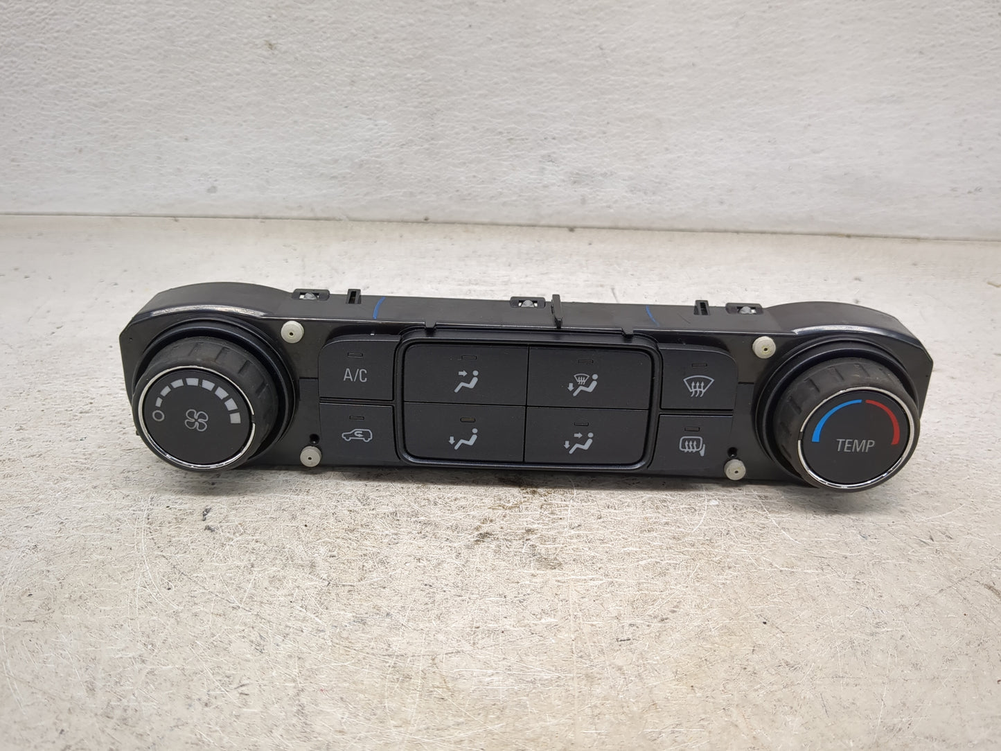 2014-2019 Chevrolet Silverado 1500 Climate Control Module Temperature AC/Heater Replacement P/N:84164475 Fits OEM Used Auto 
