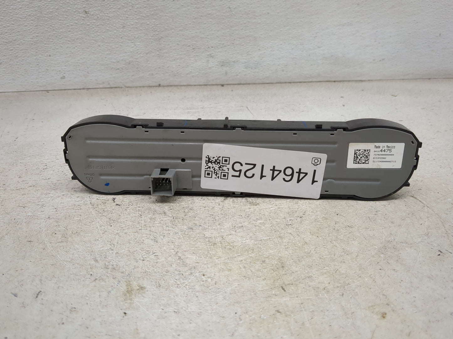 2014-2019 Chevrolet Silverado 1500 Climate Control Module Temperature AC/Heater Replacement P/N:84164475 Fits OEM Used Auto 