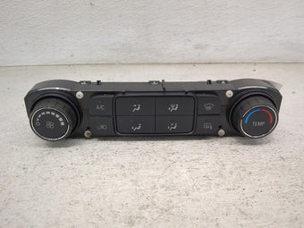 compare product 2014-2019 Chevrolet Silverado 1500 Climate Control Module Temperature AC/Heater Replacement P/N:84199205 815372982 Fits OEM Used Auto Parts