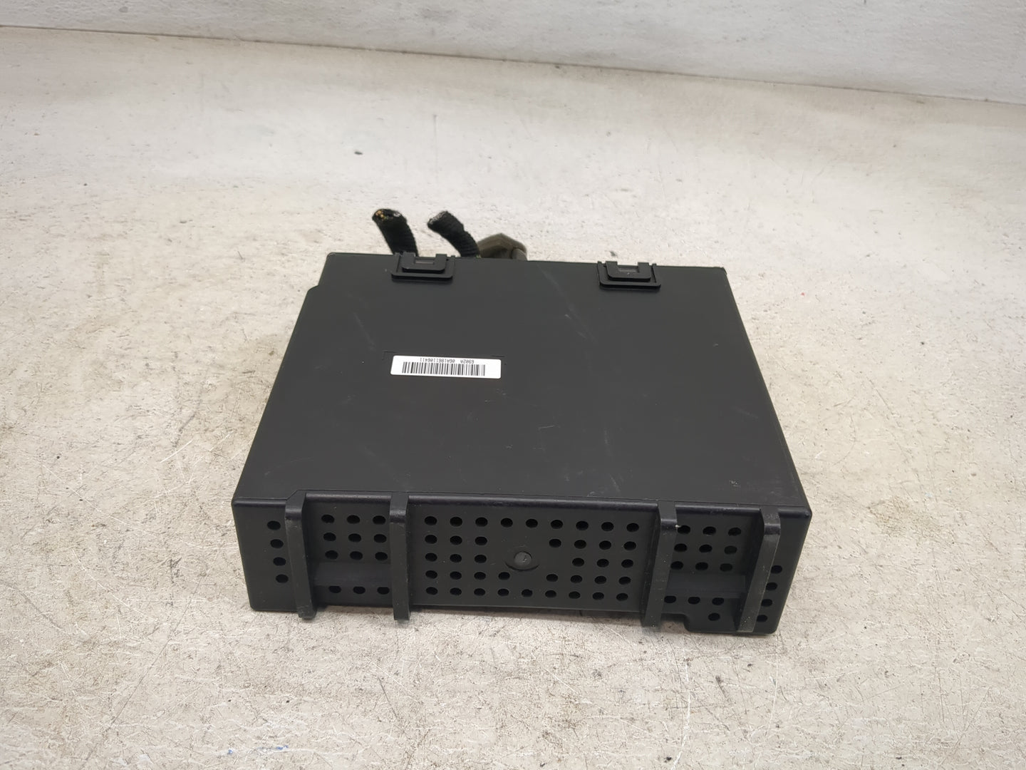 2016-2019 Chevrolet Silverado 1500 Radio AM FM Cd Player Receiver Replacement P/N:84361174 111000-6902A101 Fits OEM Used Aut