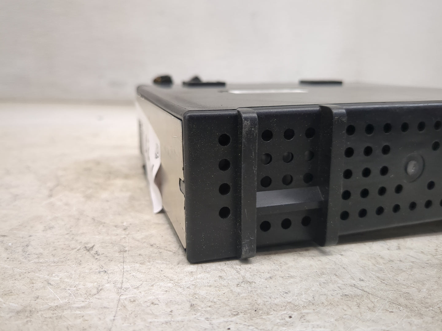 2016-2019 Chevrolet Silverado 1500 Radio AM FM Cd Player Receiver Replacement P/N:84361174 111000-6902A101 Fits OEM Used Aut