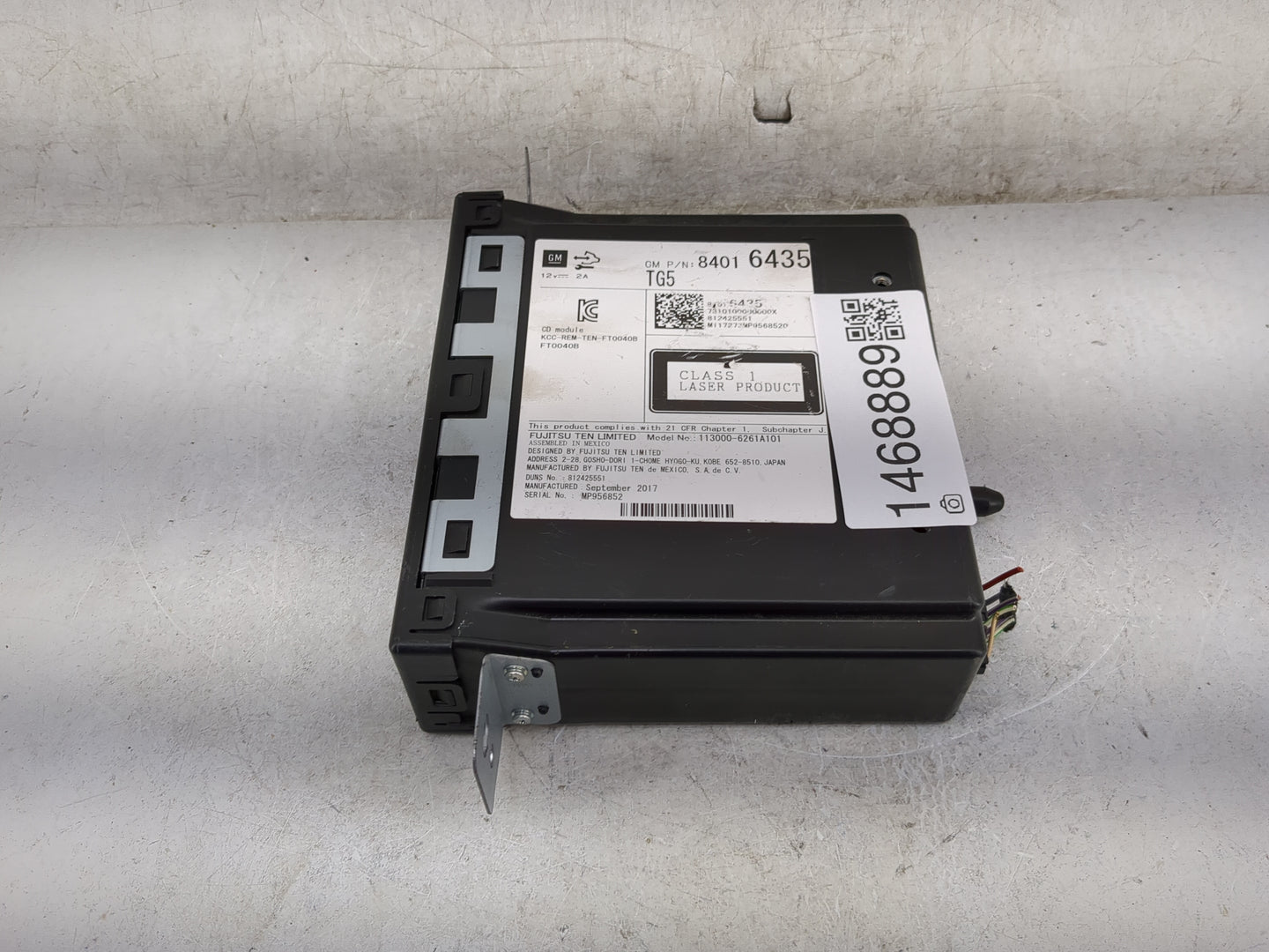 2018-2019 Chevrolet Silverado 1500 Radio AM FM Cd Player Receiver Replacement P/N:84016435 113000-6261A101 Fits OEM Used Aut