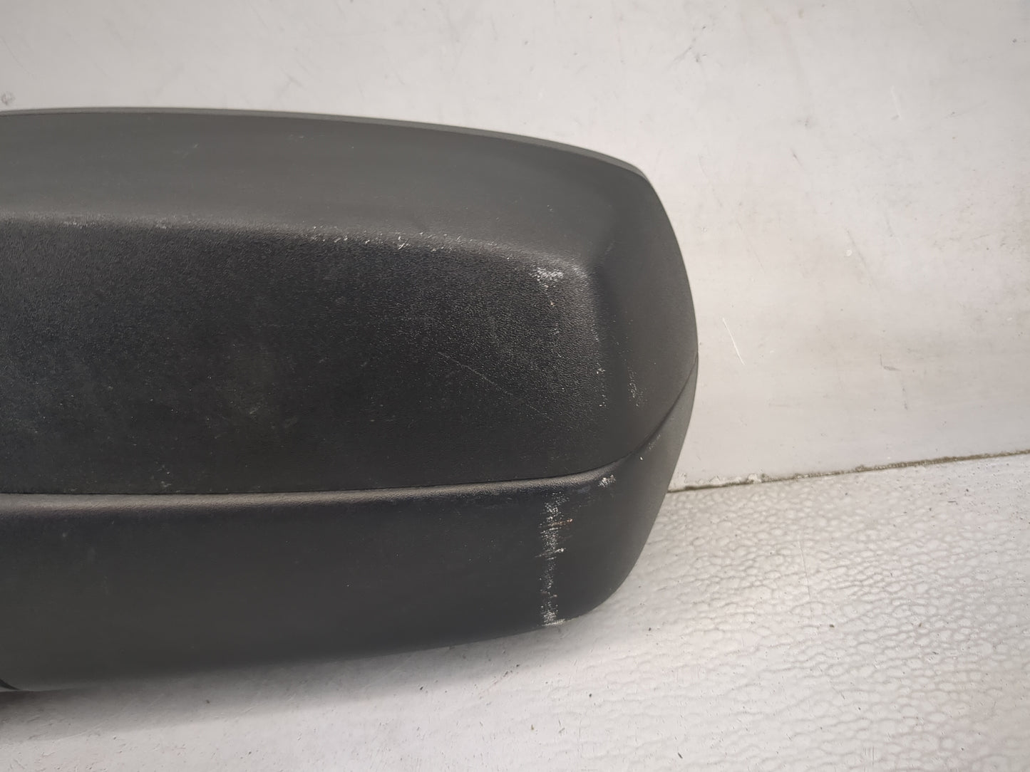 2014-2019 Chevrolet Silverado 1500 Driver Side View Mirror - Left Door Mirror OEM Used - Oemusedautoparts1.com