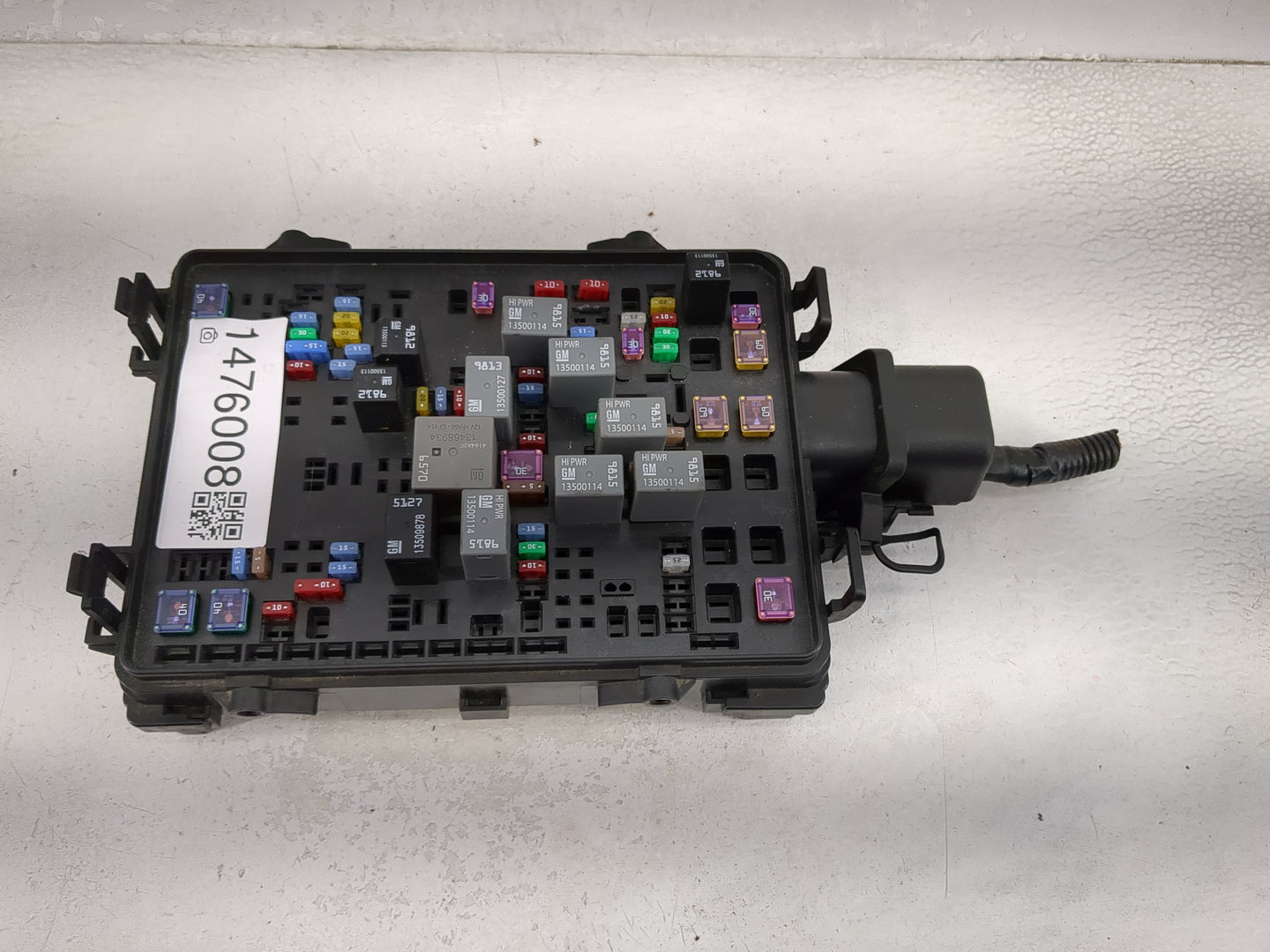 2016-2018 Chevrolet Silverado 1500 Fusebox Fuse Box Panel Relay Module P/N:84303175_01 13500114, 13500127 Fits Fits 2016 201