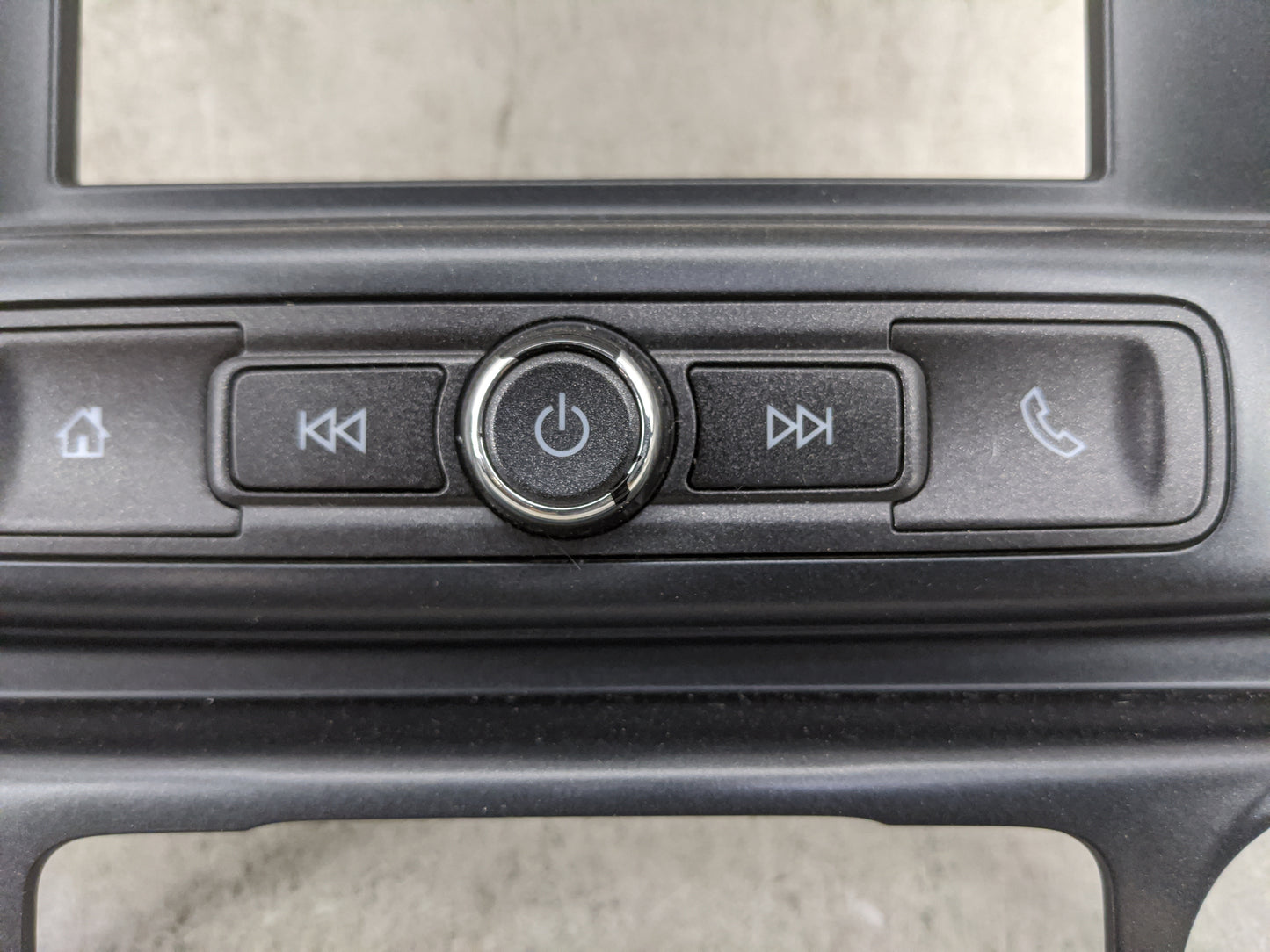 2018 Chevrolet Silverado 1500 Radio AM FM Cd Player Receiver Replacement P/N:42516646 555343750, LC7S Fits OEM Used Auto Par