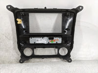 2018 Chevrolet Silverado 1500 Radio AM FM Cd Player Receiver Replacement P/N:42516646 555343750, LC7S Fits OEM Used Auto Par