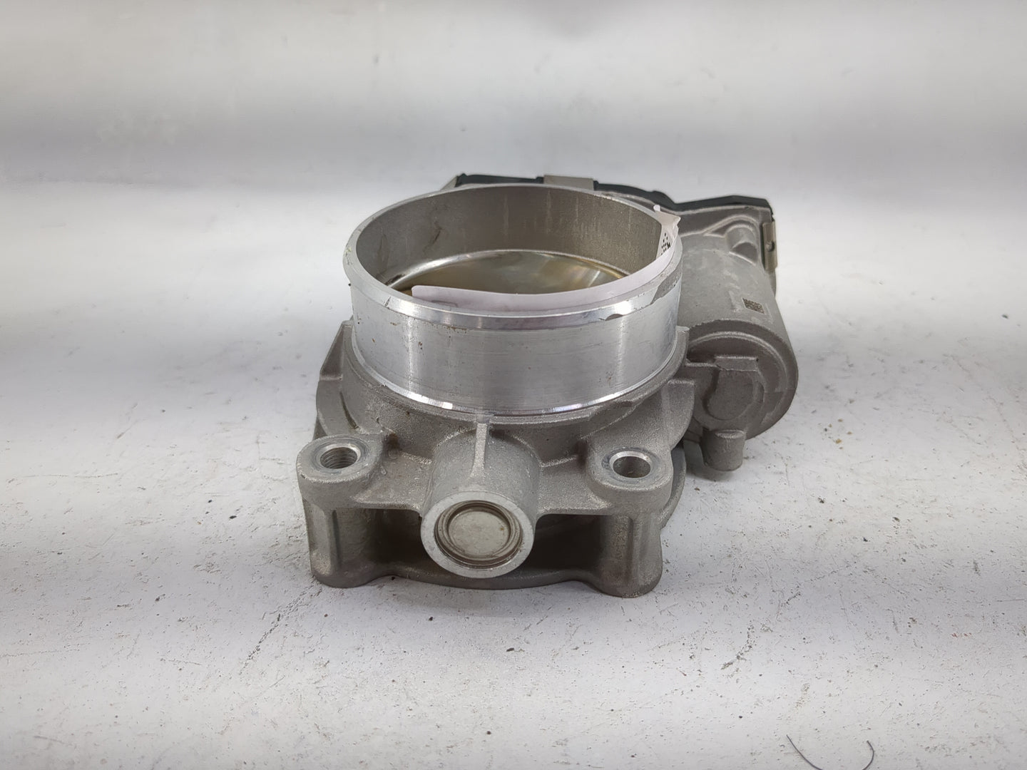 2018 Chevrolet Silverado 1500 Throttle Body P/N:12676296AA Fits Fits 2016 2017 2019 2020 2021 2022 OEM Used Auto Parts - Oem