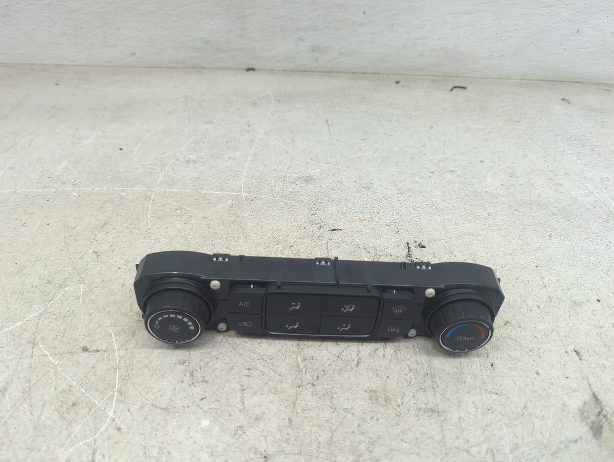 2014-2019 Chevrolet Silverado 1500 Climate Control Module Temperature AC/Heater Replacement P/N:81537298Z 737020000000X Fits