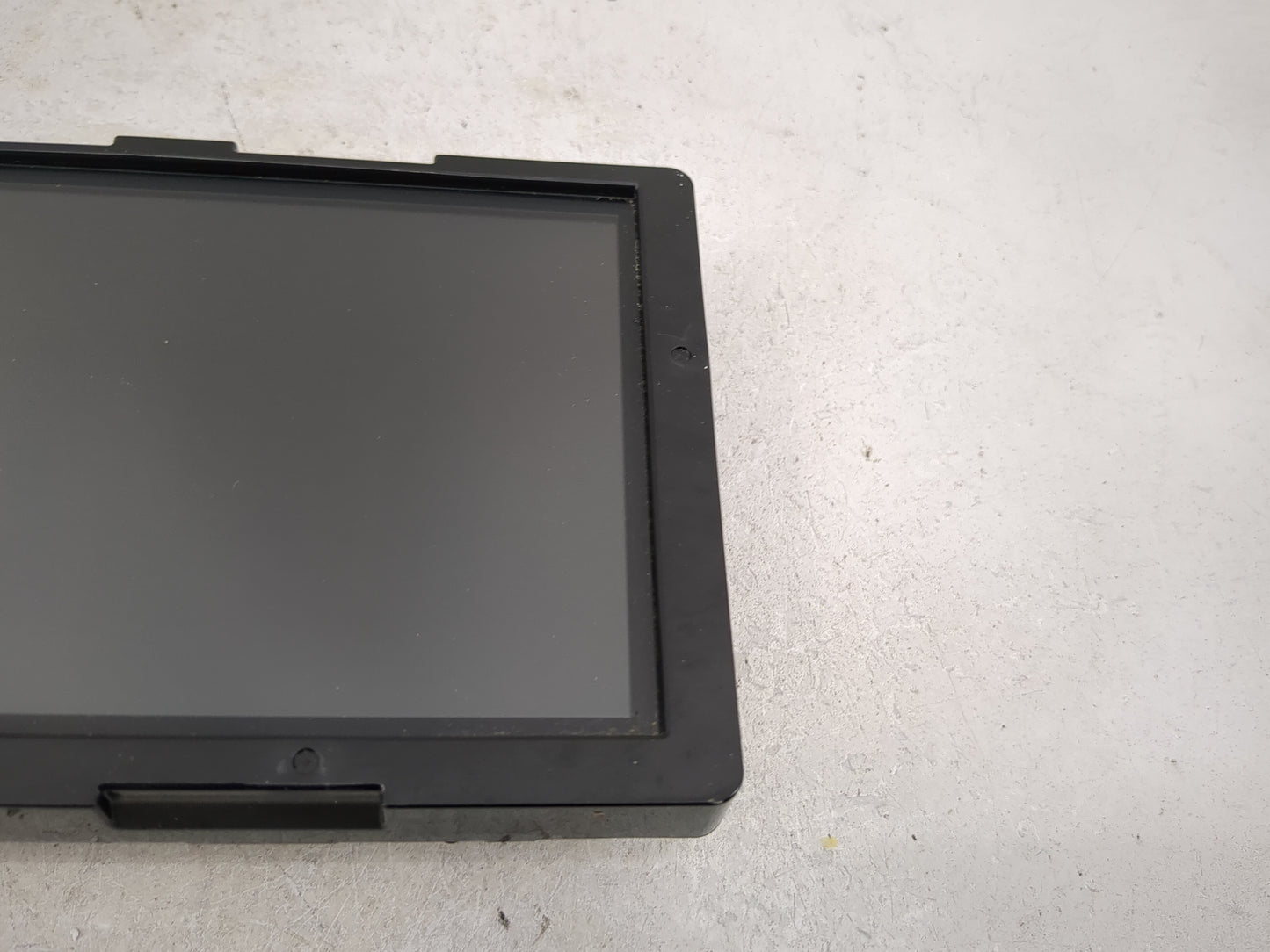 2018-2018 Chevrolet Silverado 1500 Information Display Screen 1483745 - Oemusedautoparts1.com
