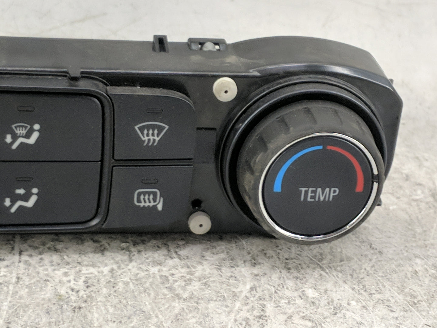 2014-2019 Chevrolet Silverado 1500 Climate Control Module Temperature AC/Heater Replacement P/N:84164475 Fits OEM Used Auto 
