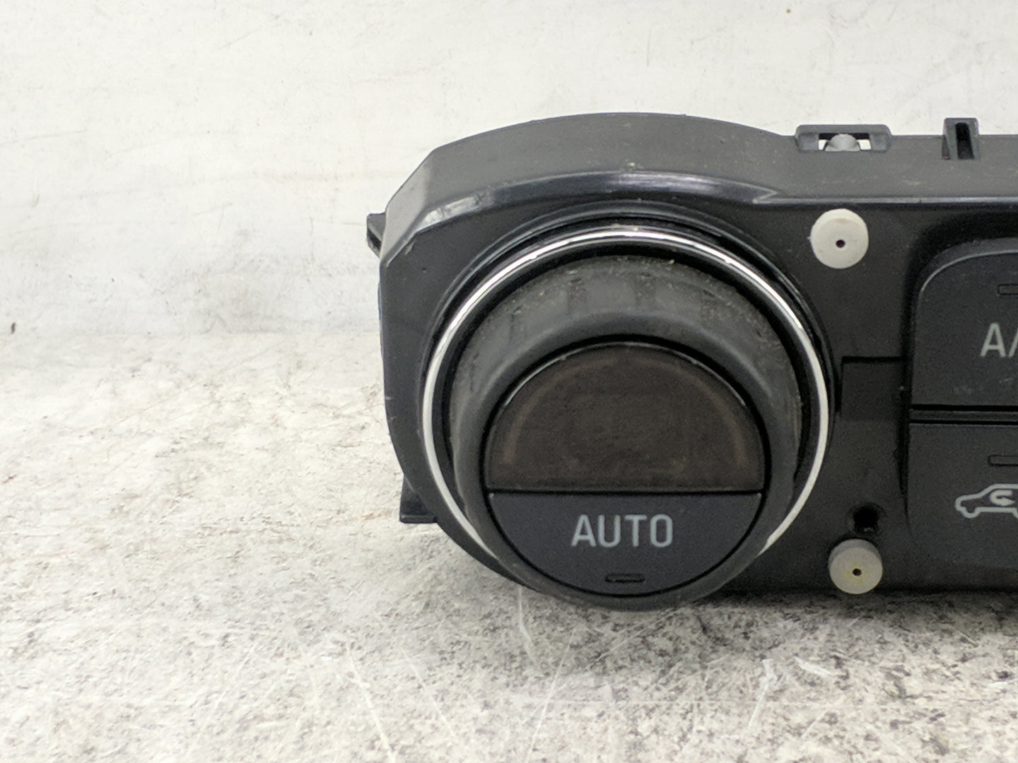 2014-2019 Chevrolet Silverado 1500 Climate Control Module Temperature AC/Heater Replacement P/N:84258729 815372982 Fits OEM 