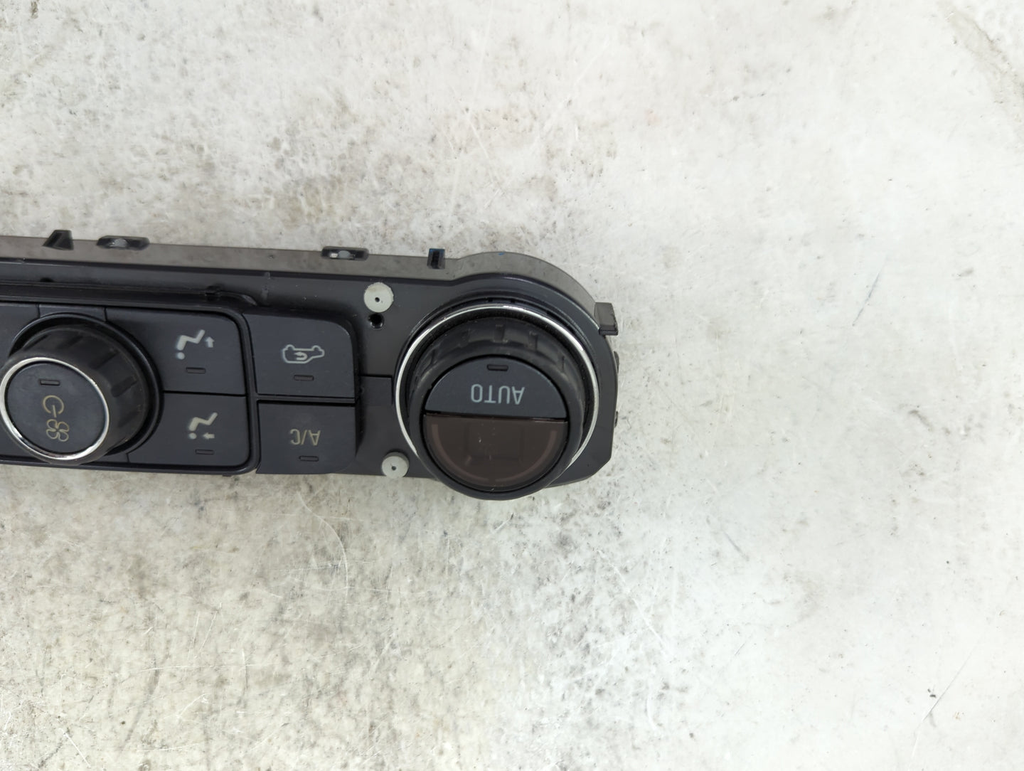 2014-2019 Chevrolet Silverado 1500 Climate Control Module Temperature AC/Heater Replacement P/N:84258729 81537298Z Fits OEM 