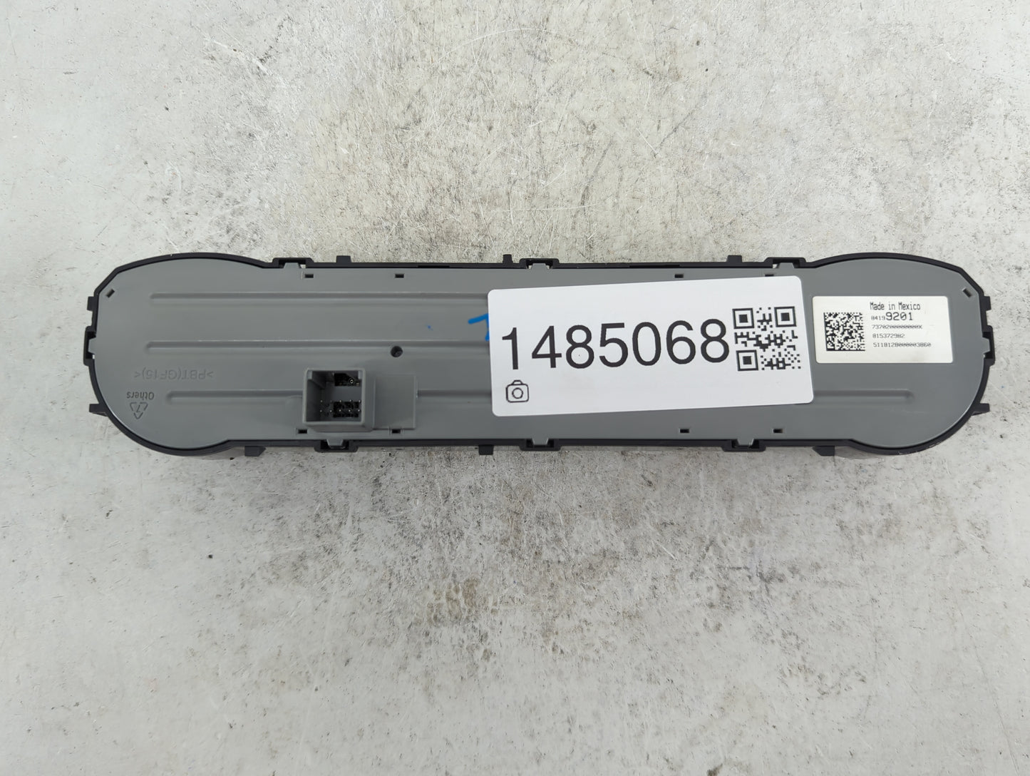 2014-2019 Chevrolet Silverado 1500 Climate Control Module Temperature AC/Heater Replacement P/N:84199201 815372982 Fits OEM 
