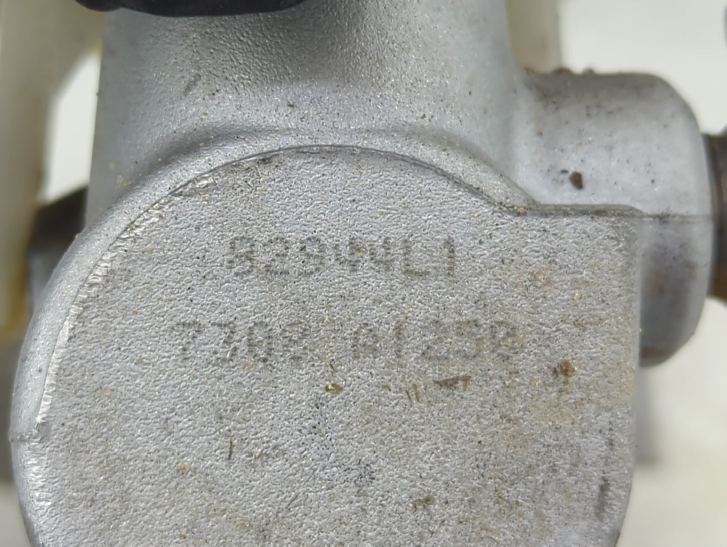 2014-2019 Chevrolet Silverado 1500 Brake Master Cylinder 1489183 - Oemusedautoparts1.com