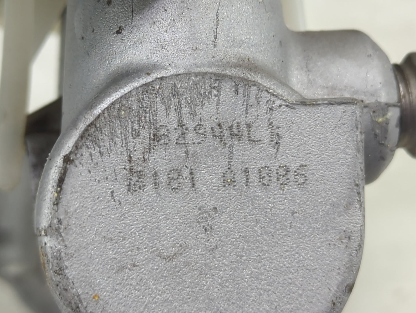 2014-2019 Chevrolet Silverado 1500 Brake Master Cylinder 1490067 - Oemusedautoparts1.com