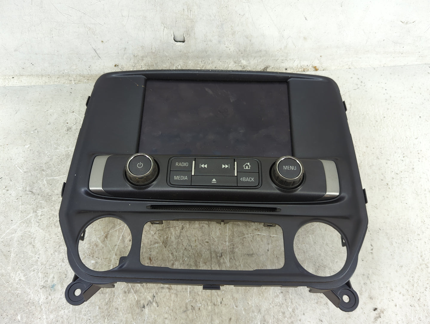 2018 Chevrolet Silverado 1500 Information Display Screen 1491546 - Oemusedautoparts1.com