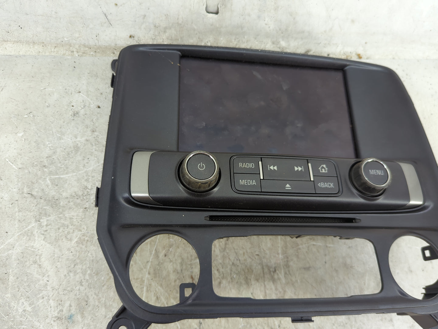 2018 Chevrolet Silverado 1500 Information Display Screen 1491546 - Oemusedautoparts1.com