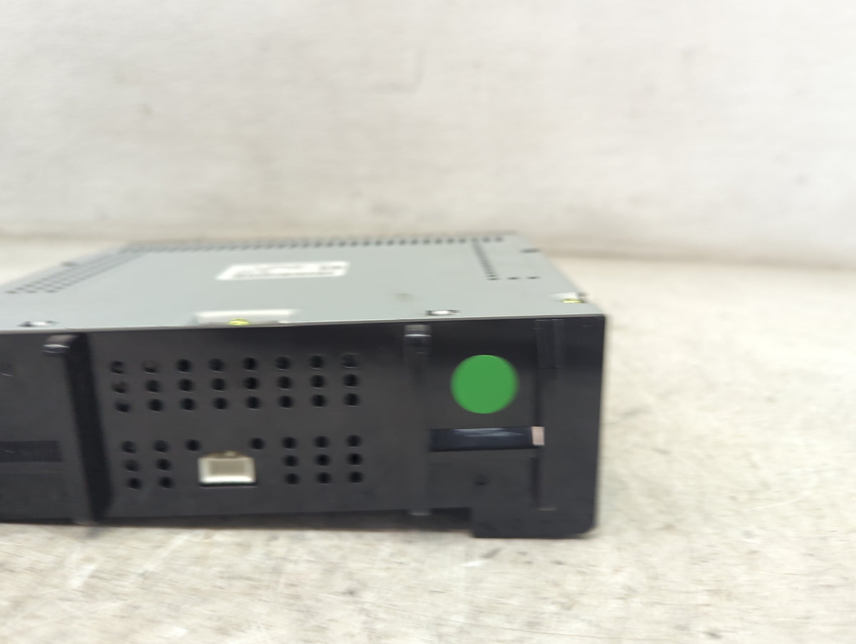 2018 Chevrolet Silverado 1500 Radio AM FM Cd Player Receiver Replacement P/N:LC7S_RSVC_BNAFW24 Fits Fits 2019 OEM Used Auto 