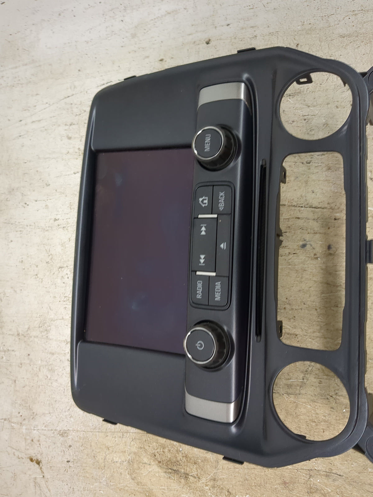 2018 Chevrolet Silverado 1500 Information Radio Display Screen Black - Oemusedautoparts1.com