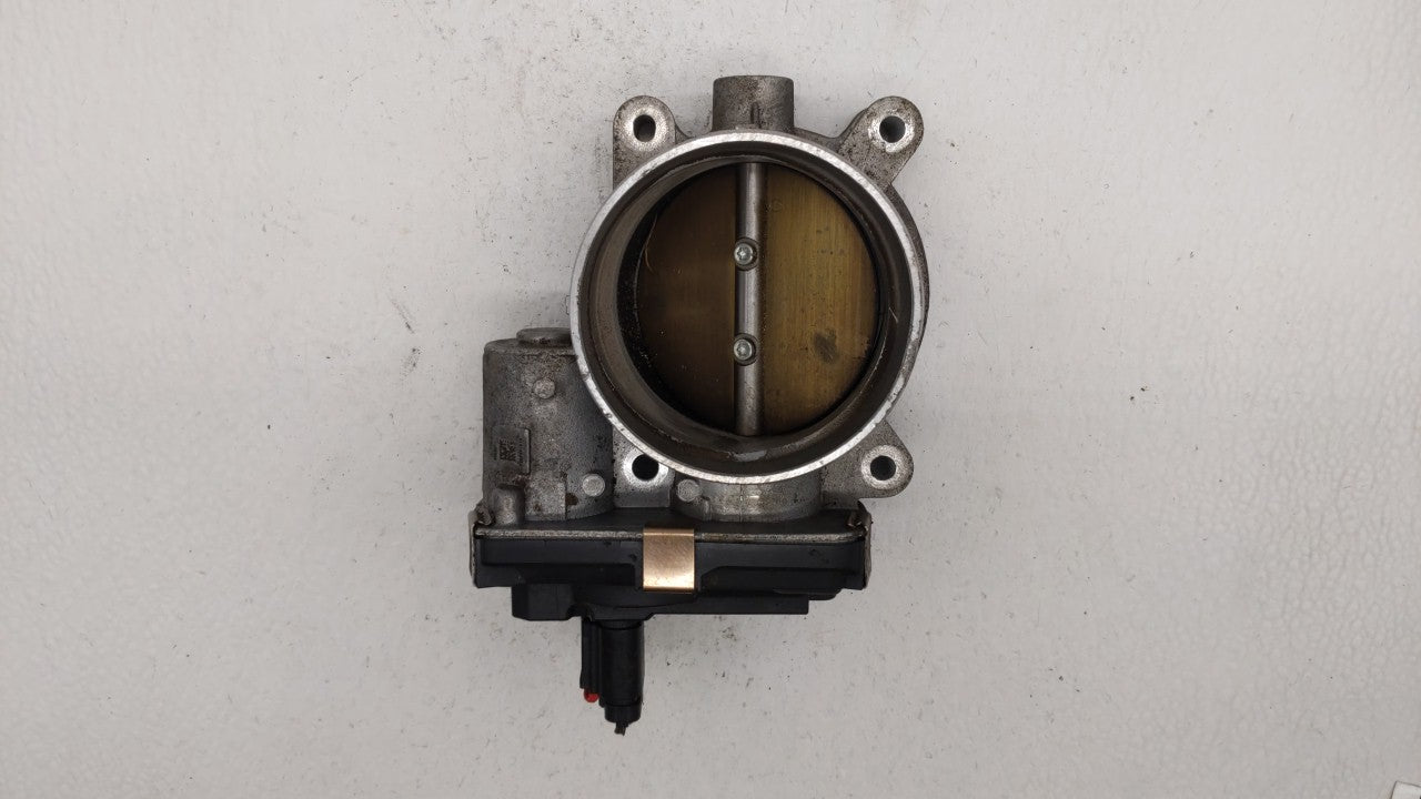 2014-2019 Chevrolet Silverado 1500 Throttle Body P/N:12678224 12617792 Fits Fits 2014 2015 2016 2017 2018 2019 OEM Used Auto