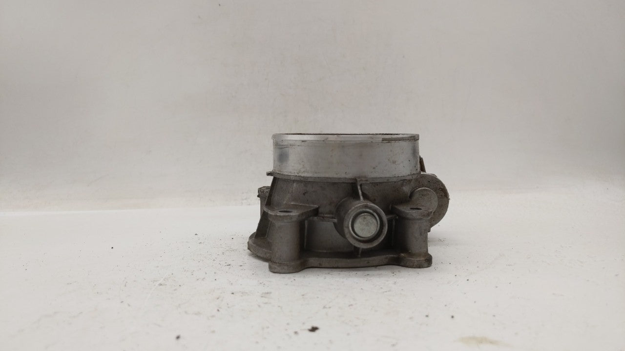 2014-2019 Chevrolet Silverado 1500 Throttle Body P/N:12678224 12617792 Fits Fits 2014 2015 2016 2017 2018 2019 OEM Used Auto