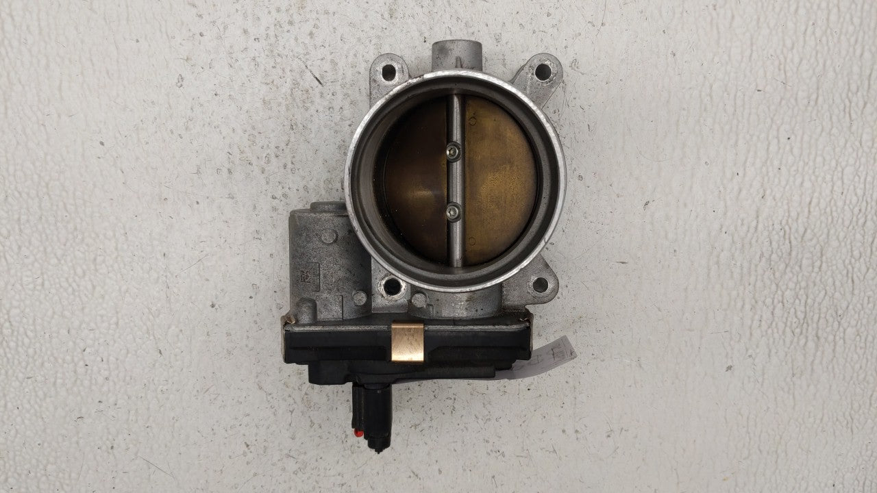 2014-2019 Chevrolet Silverado 1500 Throttle Body P/N:12678224 12617792 Fits Fits 2014 2015 2016 2017 2018 2019 OEM Used Auto