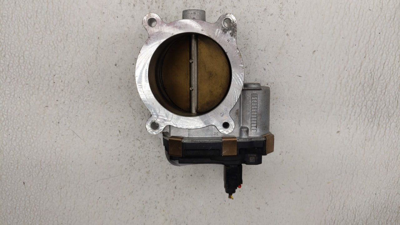 2014-2019 Chevrolet Silverado 1500 Throttle Body P/N:12678224 12617792 Fits Fits 2014 2015 2016 2017 2018 2019 OEM Used Auto