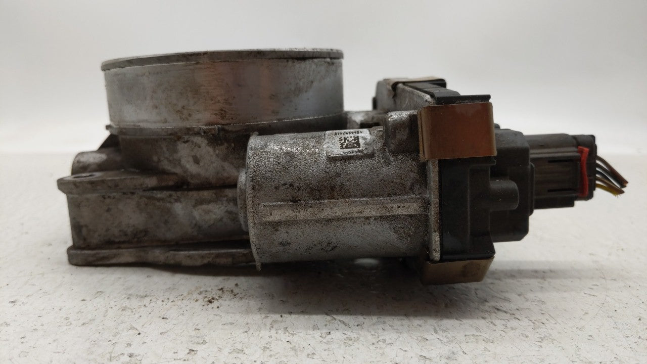 2014-2019 Chevrolet Silverado 1500 Throttle Body P/N:12678224 12617792 Fits Fits 2014 2015 2016 2017 2018 2019 OEM Used Auto
