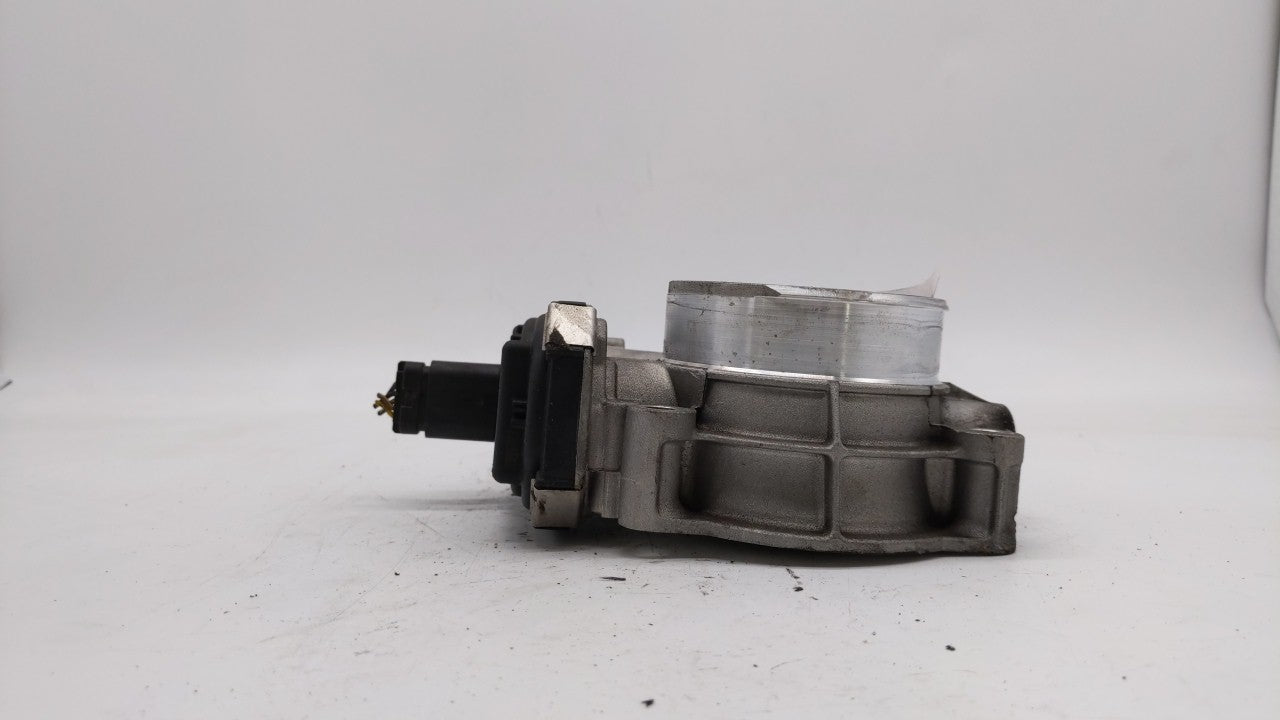 2016-2019 Chevrolet Silverado 1500 Throttle Body P/N:12669536AA 12676296AA, 12676296A Fits Fits 2016 2017 2018 2019 OEM Used