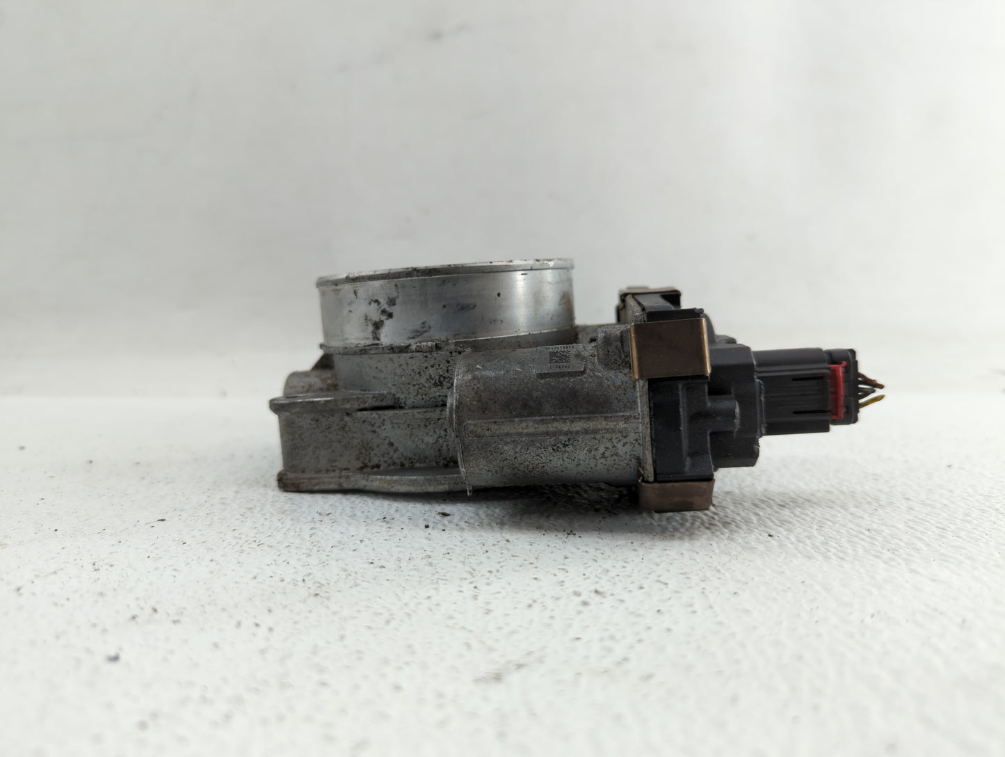 2014-2019 Chevrolet Silverado 1500 Throttle Body P/N:12678224 12617792 Fits Fits 2014 2015 2016 2017 2018 2019 OEM Used Auto