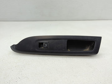 2014-2019 Chevrolet Silverado 1500 Passenger Right Power Window Switch - Oemusedautoparts1.com
