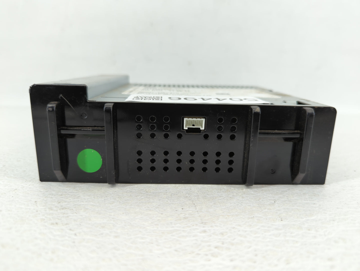 2018 Chevrolet Silverado 1500 Radio AM FM Cd Player Receiver Replacement P/N:42554623 Fits Fits 2019 OEM Used Auto Parts - O