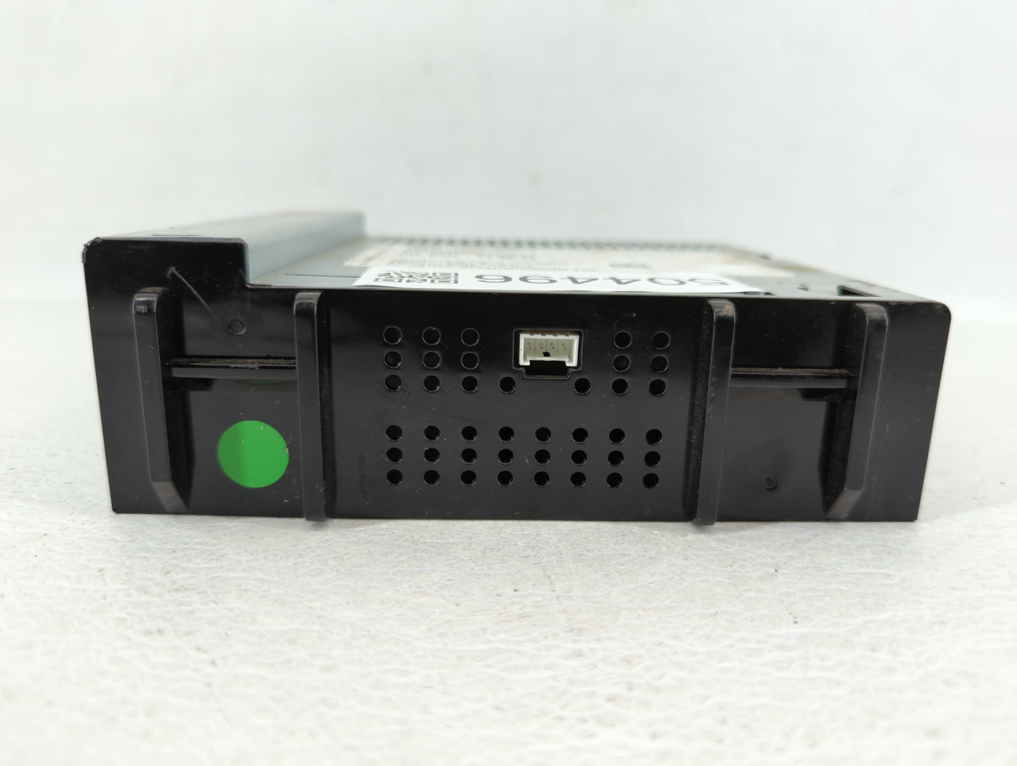 2018 Chevrolet Silverado 1500 Radio AM FM Cd Player Receiver Replacement P/N:42554623 Fits Fits 2019 OEM Used Auto Parts - O