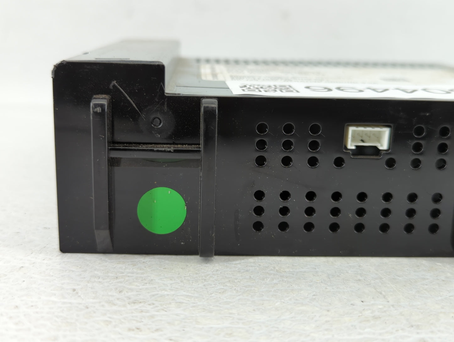 2018 Chevrolet Silverado 1500 Radio AM FM Cd Player Receiver Replacement P/N:42554623 Fits Fits 2019 OEM Used Auto Parts - O