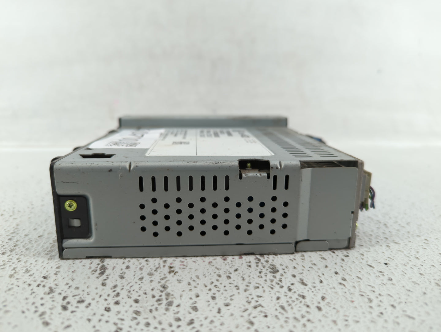 2018 Chevrolet Silverado 1500 Radio AM FM Cd Player Receiver Replacement P/N:42554623 Fits Fits 2019 OEM Used Auto Parts - O