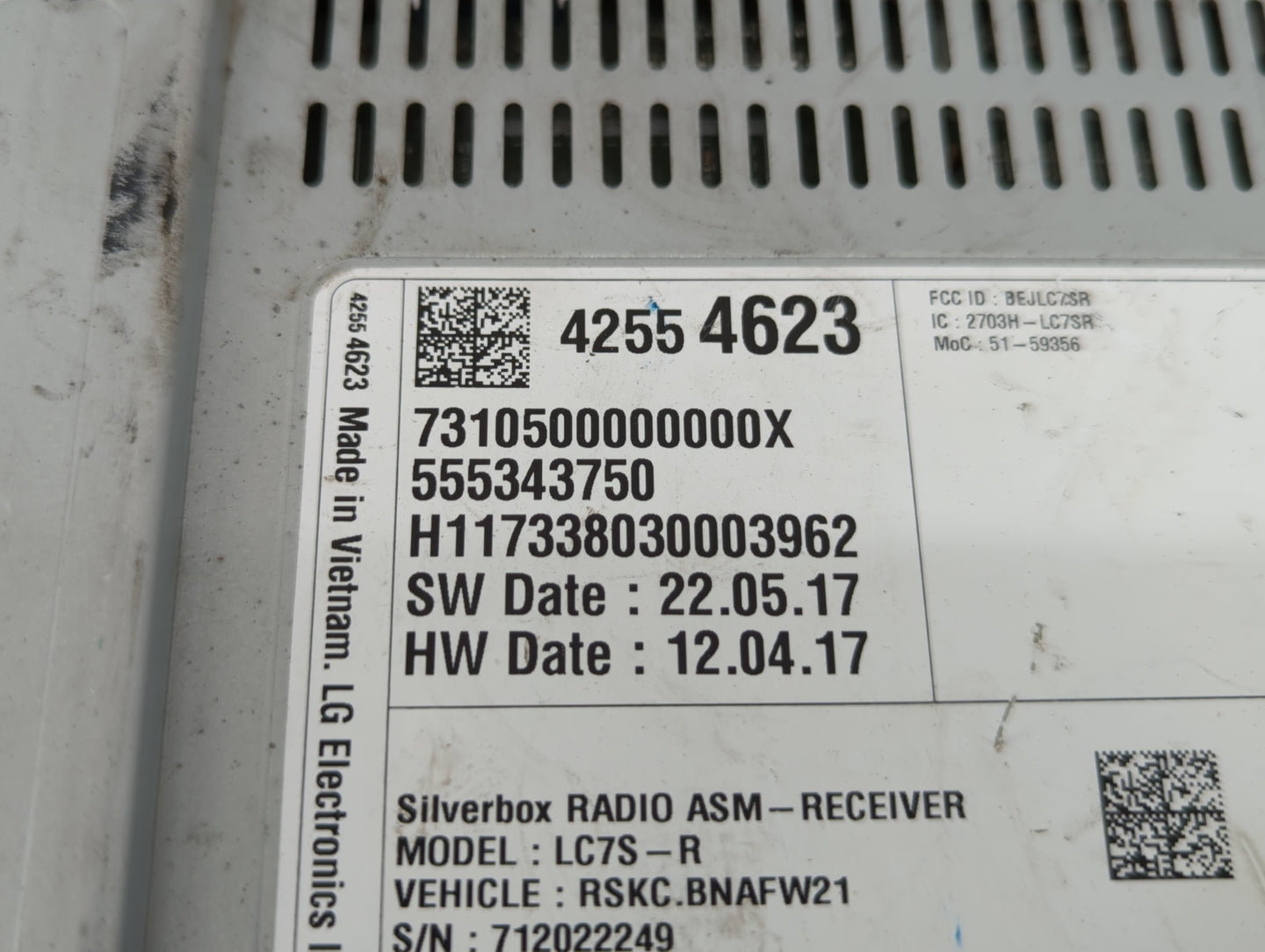 2018 Chevrolet Silverado 1500 Radio AM FM Cd Player Receiver Replacement P/N:42554623 Fits Fits 2019 OEM Used Auto Parts - O