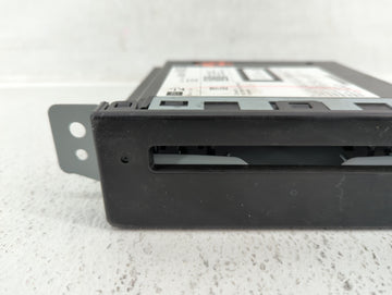 2015-2019 Chevrolet Silverado 1500 Am Fm Cd Player Radio Receiver 510617