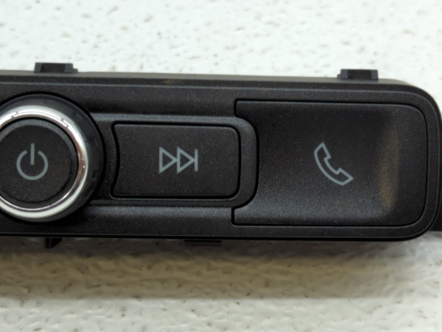 2016-2019 Chevrolet Silverado 1500 Am Fm Cd Player Radio Receiver - Oemusedautoparts1.com