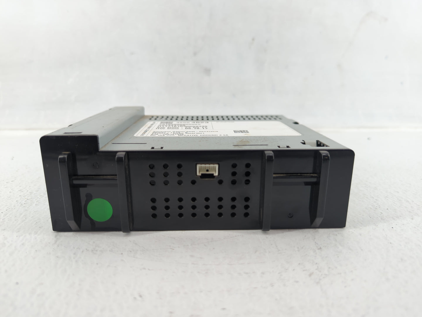 2018-2018 Chevrolet Silverado 1500 Am Fm Cd Player Radio Receiver - Oemusedautoparts1.com