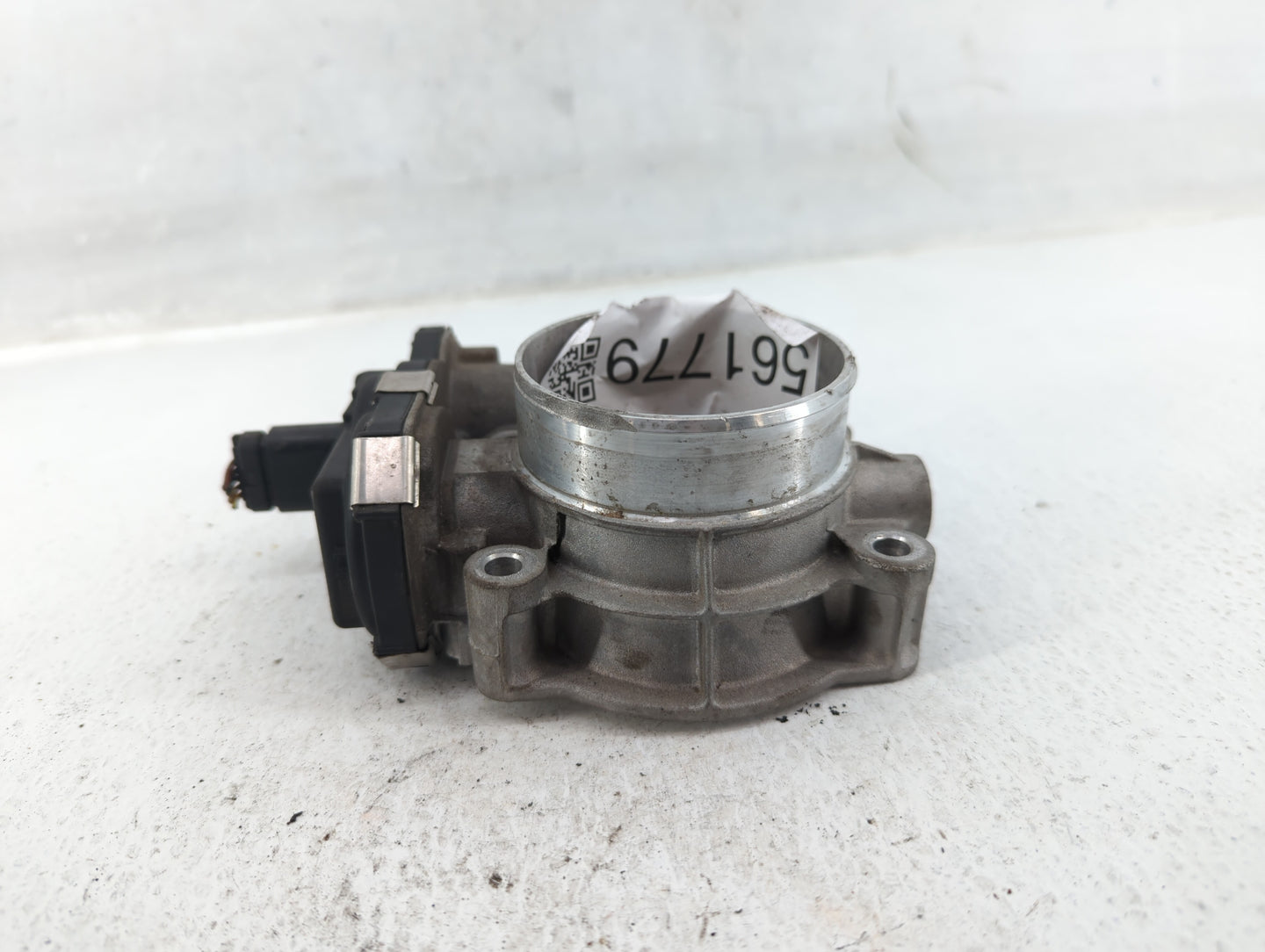 2016-2021 Chevrolet Silverado 1500 Throttle Body Fits Fits 2016 2017 2018 2019 2020 2021 OEM Used Auto Parts - Oemusedautopa